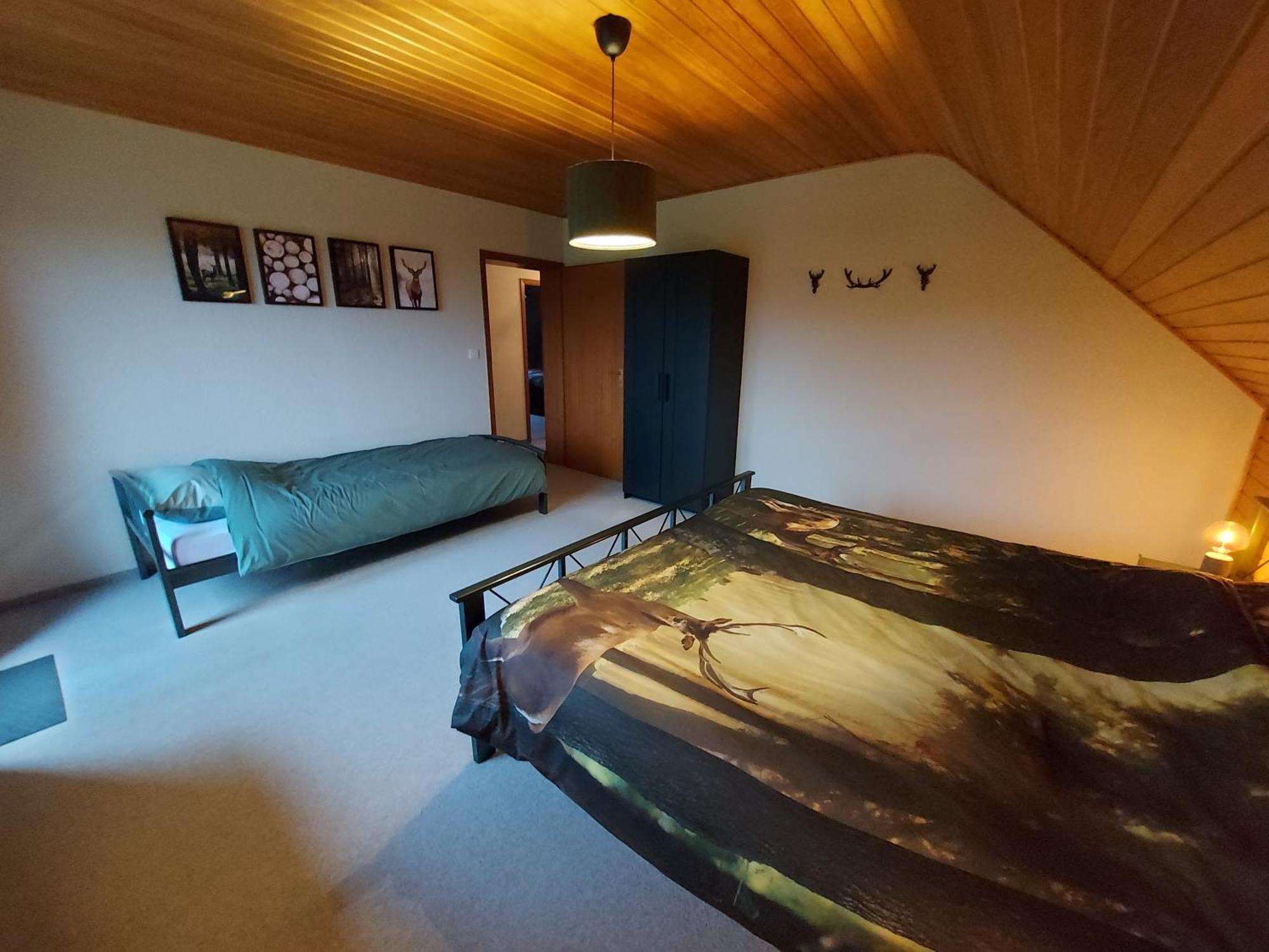 Ferienhaus Hescheld With Private Jacuzzi Hellenthal Zewnętrze zdjęcie