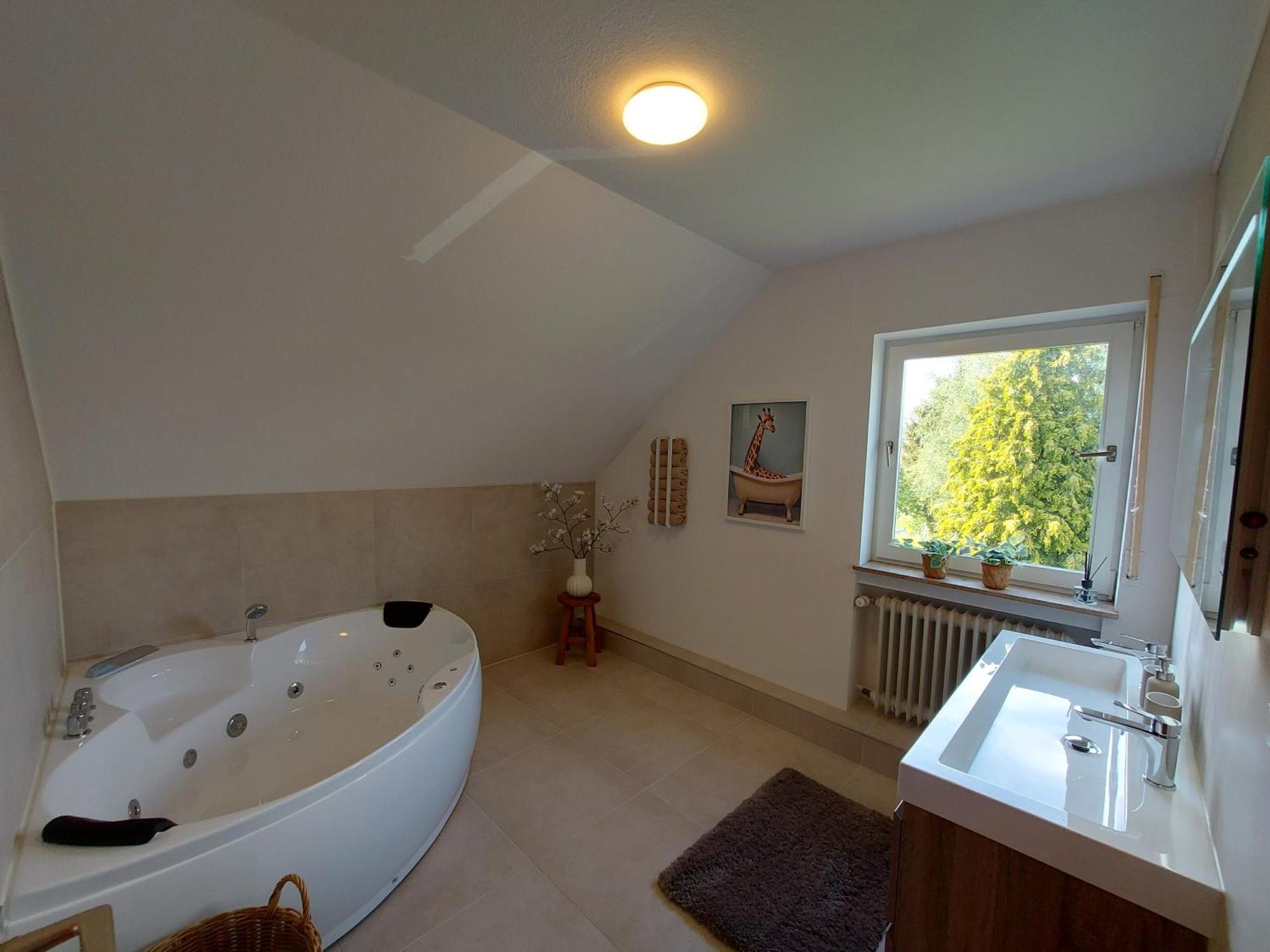 Ferienhaus Hescheld With Private Jacuzzi Hellenthal Zewnętrze zdjęcie