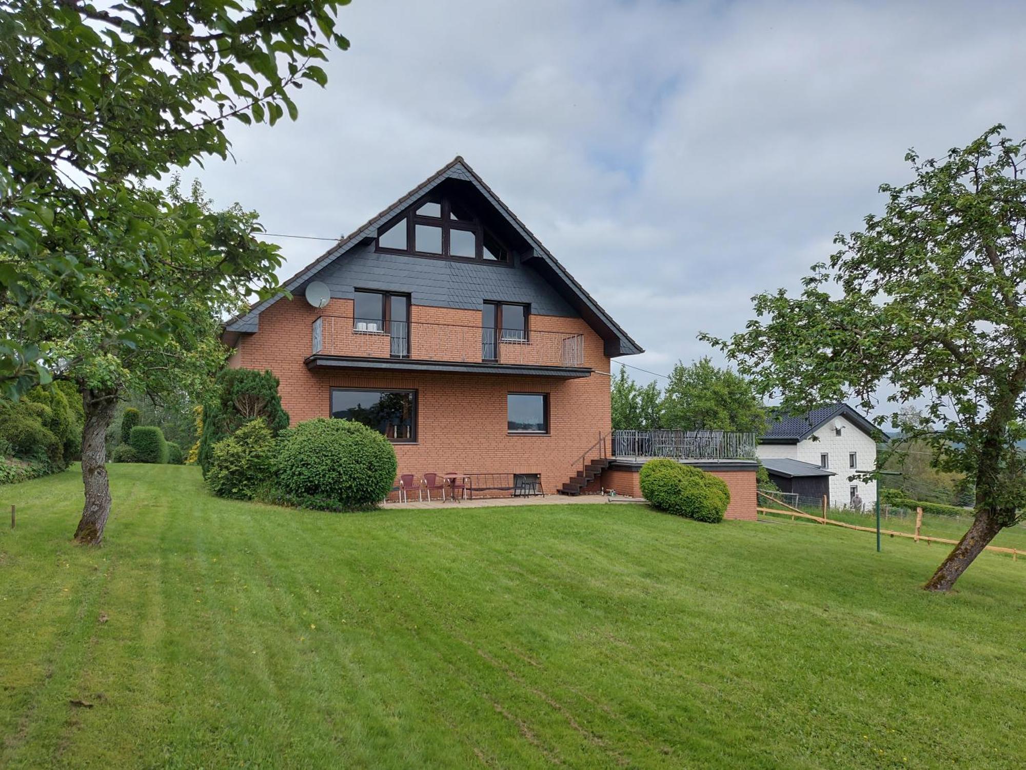 Ferienhaus Hescheld With Private Jacuzzi Hellenthal Zewnętrze zdjęcie