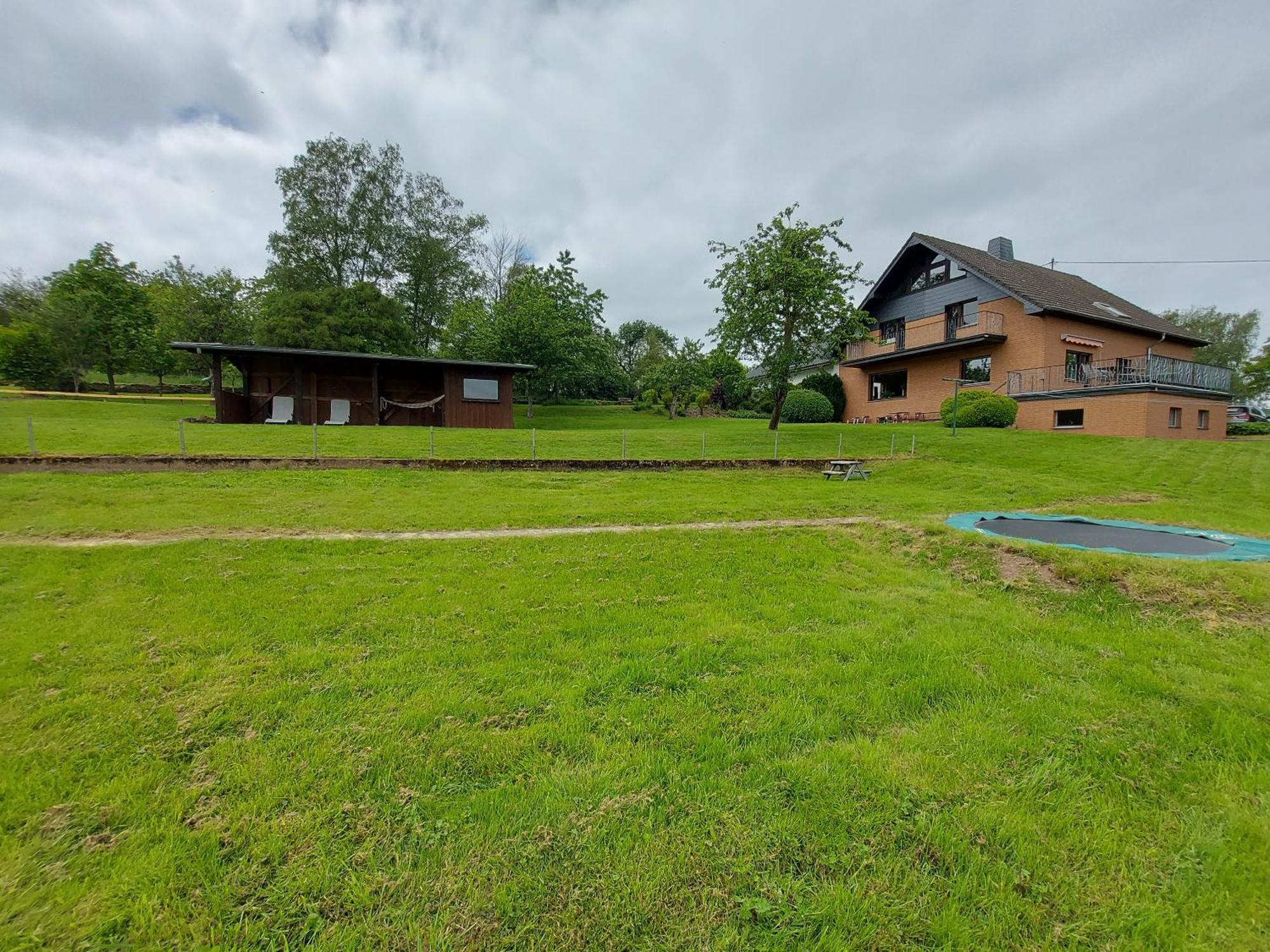 Ferienhaus Hescheld With Private Jacuzzi Hellenthal Zewnętrze zdjęcie